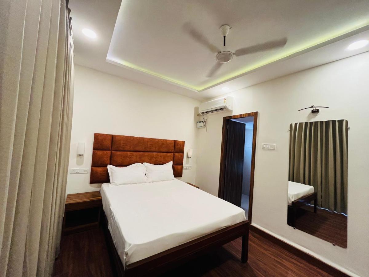 Ticlo Resorts Calangute Exterior foto